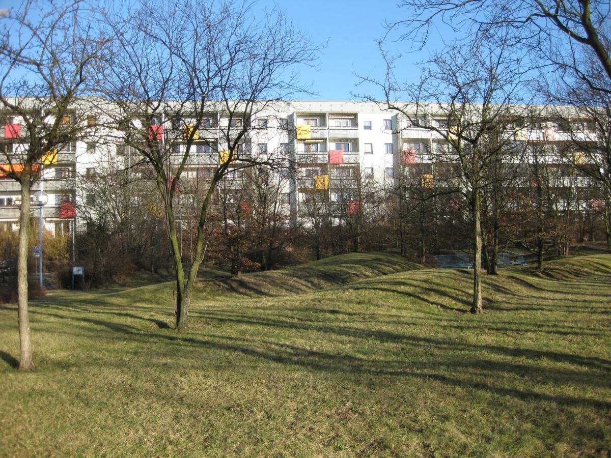 2-Zimmer-Ferienwohnung "Garten Der Welt" Berlin Eksteriør billede