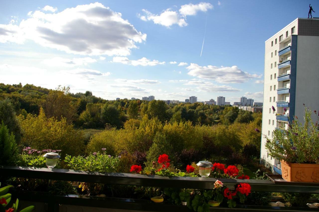 2-Zimmer-Ferienwohnung "Garten Der Welt" Berlin Eksteriør billede